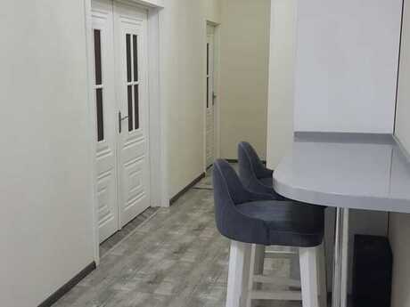 Yeni Günəşlidə 3 otaqlı yeni tikili mənzil satılır, 94 m², 235 000 AZN, şəkil 3 / 12