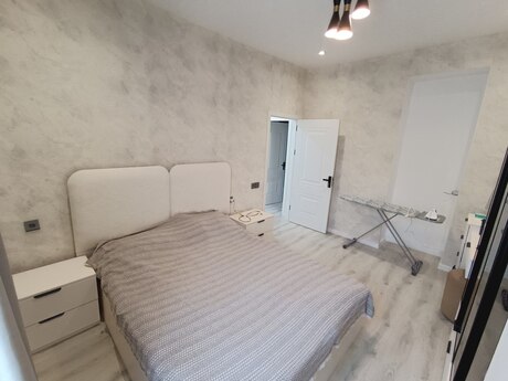 Продаётся 3-комнатная квартира в старом фонде, Azadlıq Prospekti, 66 м², 165 000 AZN, фото 5 / 12