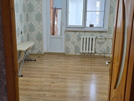 Hövsanda 2 otaqlı köhnə tikili mənzil satılır, 60,2 m², 117 000 AZN, şəkil 2 / 9