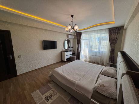 3-room new-build apartment for sale in İnşaatçılar, 110 m², 279 000 AZN, photo 4 / 10
