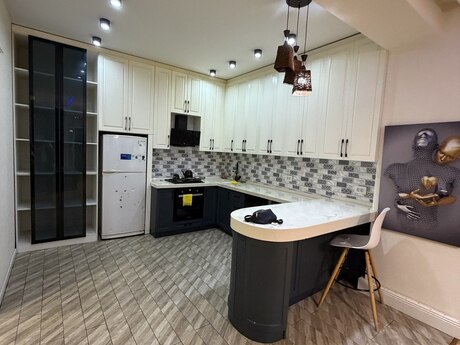 2-room new-build apartment for sale in Qara Qarayev, 78 m², 249 900 AZN, photo 5 / 12