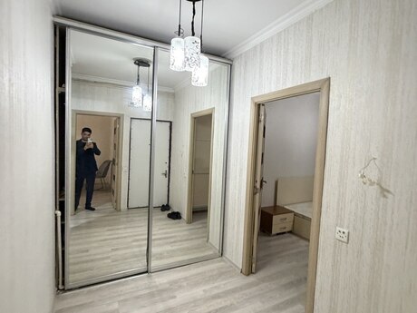 2-room old-build apartment for sale in Həzi Aslanov, 65 m², 159 900 AZN, photo 3 / 12