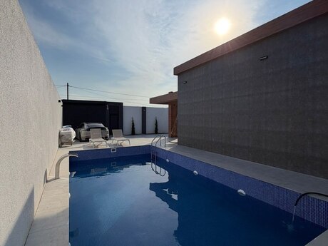 Sea Breezedə 4 otaqlı həyət evi kirayə verilir, 250 m², 1 700 AZN/ay, şəkil 5 / 12