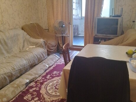 2 otaq · 30 m² · 2/5 mərtəbə, Xalqlar Dostluğu