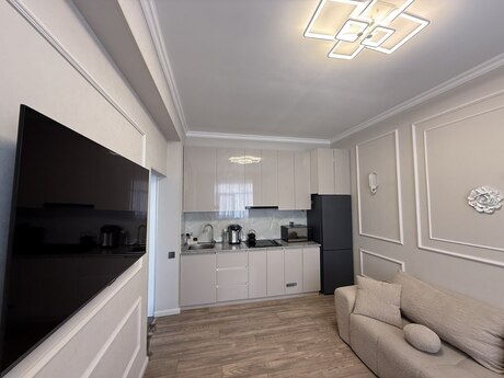 Продаётся 2-комнатная квартира в новостройке, ЖК White Tower, 53 м², 238 000 AZN, фото 3 / 10