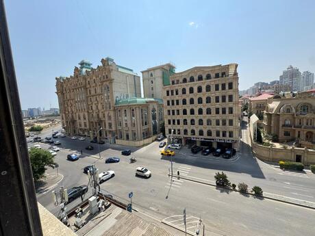 4 otaq · 170 m²