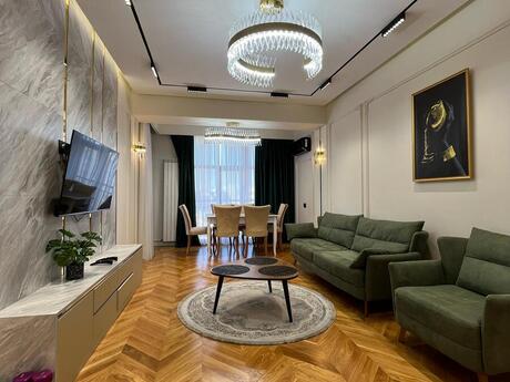 Elmlər Akademiyasında 2 otaqlı yeni tikili mənzil kirayə verilir, 79 m², 1 300 AZN/ay, şəkil 4 / 12