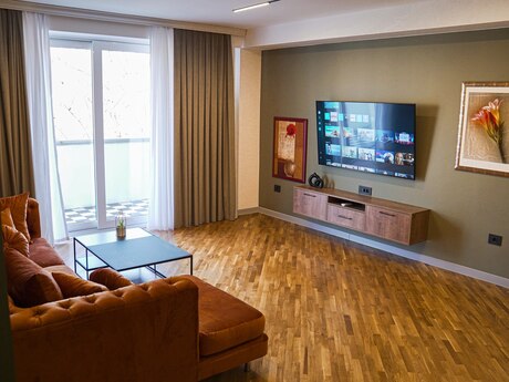 İçəri Şəhərdə 2 otaqlı mənzil günlük kirayə verilir, 70 m², 110 AZN/gün, şəkil 3 / 12
