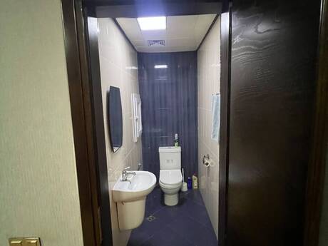 3-room new-build apartment for rent in Şah İsmayıl Xətai, 95 m², 949 AZN/mo, photo 4 / 12