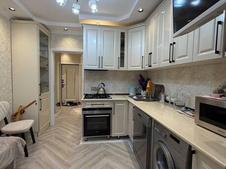 Həzi Aslanovda 2 otaqlı köhnə tikili mənzil satılır, 58 m², 200 000 AZN, şəkil 5 / 9