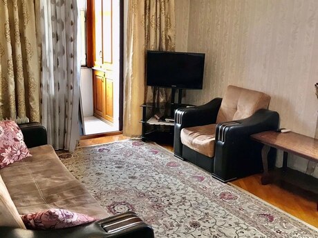2-room old-build apartment for rent in Qara Qarayev, 52 m², 500 AZN/mo, photo 4 / 7