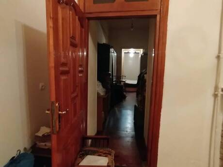 28 Mayda 3 otaqlı köhnə tikili mənzil satılır, 80 m², 155 000 AZN, şəkil 5 / 11