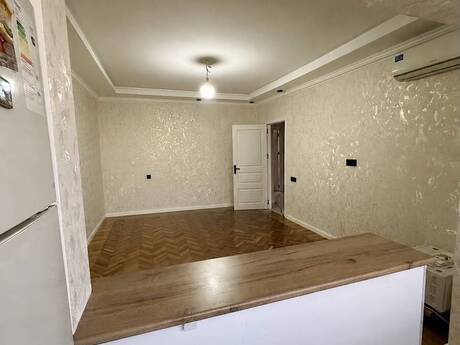 Elan №6566694 - Bakı, Bakıxanov q., 4 otaqlı, 75 m², 7/9 mərtəbə