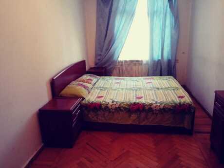 Сдаётся 2-комнатная квартира в старом фонде, 28 May, 55 м², 600 AZN/мес, фото 3 / 6