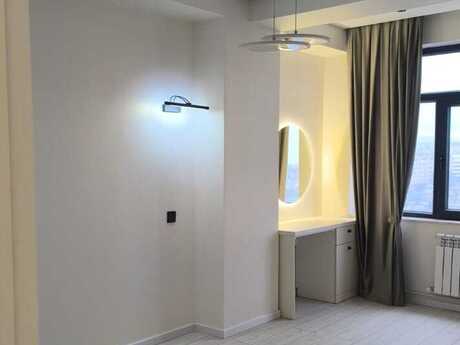 Neftçilərdə 3 otaqlı yeni tikili mənzil satılır, 82 m², 240 000 AZN, şəkil 3 / 9