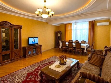 Nəriman Nərimanovda 4 otaqlı yeni tikili mənzil satılır, 185 m², 487 000 AZN, şəkil 2 / 7