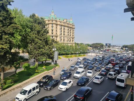 İçəri Şəhərdə 4 otaqlı yeni tikili mənzil kirayə verilir, 140 m², 1 700 AZN/ay, şəkil 2 / 12