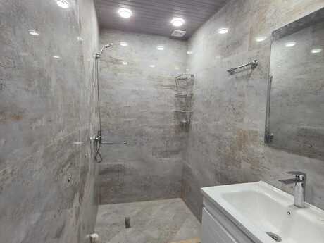 Сдаётся 2-комнатная квартира в старом фонде, Həzi Aslanov, 50 м², 600 AZN/мес, фото 4 / 5