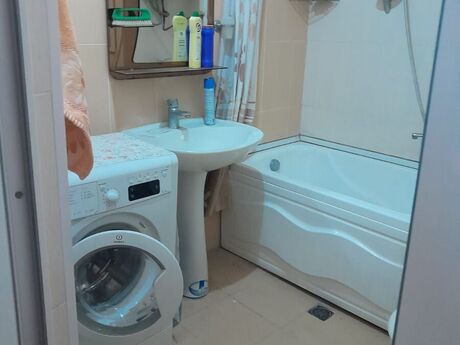 Azadlıq Prospektidə 1 otaqlı köhnə tikili mənzil kirayə verilir, 40 m², 500 AZN/ay, şəkil 5 / 7