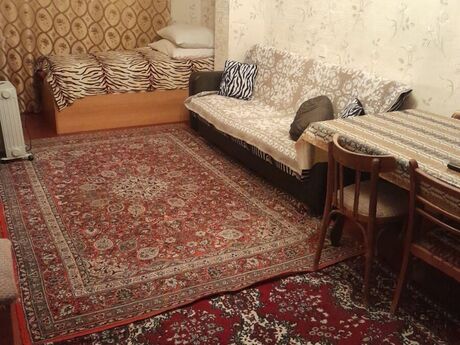 1 otaq · 40 m² · 8/9 mərtəbə, Azadlıq Prospekti