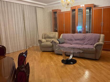 3-room new-build apartment for rent in Neftçilər, 150 m², 800 AZN/mo, photo 5 / 10
