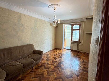 2 rooms · 60 m² · floor 3/9, Əhmədli