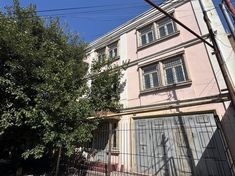12 otaq · 555 m²
