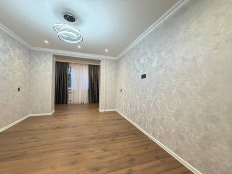 Qara Qarayevdə 3 otaqlı köhnə tikili mənzil satılır, 82 m², 215 000 AZN, şəkil 5 / 10