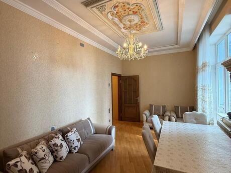 İnşaatçılarda 2 otaqlı yeni tikili mənzil satılır, 81 m², 198 000 AZN, şəkil 2 / 10