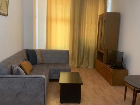 Elan №6567548 - Bakı, Nizami m., 2 otaqlı, 60 m², 16/17 mərtəbə