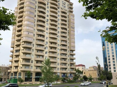2-комн. · 120 m²