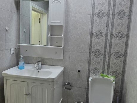 Сдаётся 2-комнатная квартира в новостройке, İnşaatçılar, 80 м², 750 AZN/мес, фото 3 / 11
