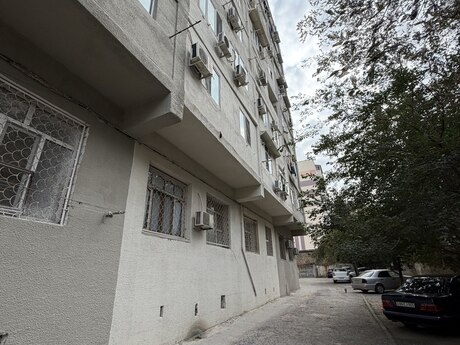 1-room old-build apartment for sale in Memar Əcəmi, 20 m², 53 000 AZN, photo 2 / 12