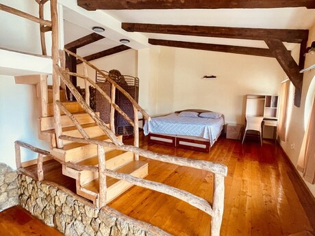 Сдаётся 2-комнатная квартира в старом фонде, Sahil, 110 м², 1 300 AZN/мес, фото 3 / 12