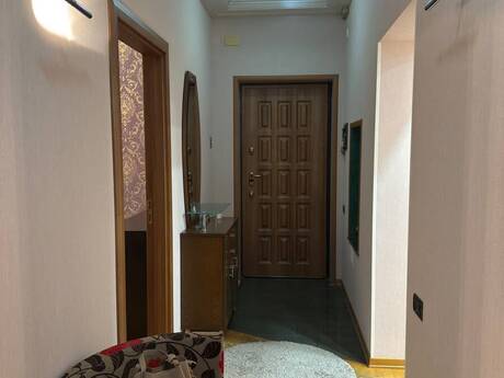 Elan №6567860 - Bakı, Bakıxanov q., 3 otaqlı, 78 m², 1/4 mərtəbə