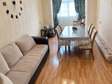 3-room apartment, 85 m², Həzi Aslanov, 180 000 AZN