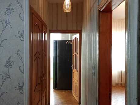 İnşaatçılarda 4 otaqlı köhnə tikili mənzil kirayə verilir, 115 m², 800 AZN/ay, şəkil 5 / 12