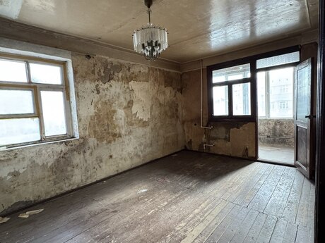 2-room old-build apartment for sale in Badamdar, 40 m², 120 000 AZN, photo 3 / 9