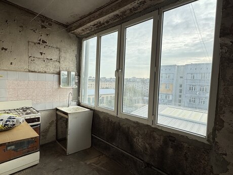 2-room old-build apartment for sale in Badamdar, 40 m², 120 000 AZN, photo 4 / 9