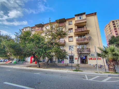 Elan №6077889 - Bakı, Qara Qarayev m., 2 otaqlı, 55 m², 2/5 mərtəbə