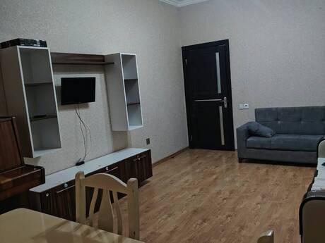 Əhmədlidə 2 otaqlı yeni tikili mənzil kirayə verilir, 50 m², 600 AZN/ay, şəkil 4 / 12