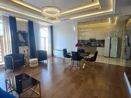Neftçilərdə 3 otaqlı yeni tikili mənzil satılır, 135 m², 295 000 AZN, şəkil 2 / 12