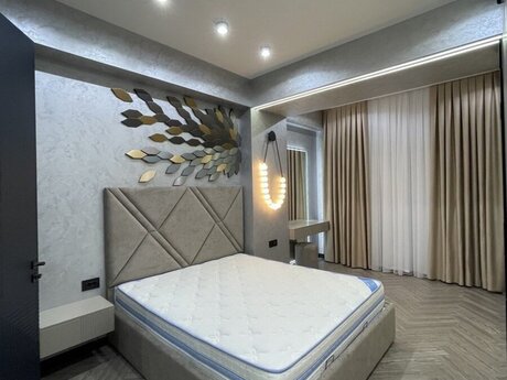 Ağ şəhərdə 5 otaqlı yeni tikili mənzil satılır, 200 m², 1 350 000 AZN, şəkil 3 / 5