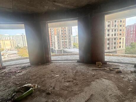 Продаётся 4-комнатная квартира в новостройке, 28 May, 212 м², 345 000 AZN, фото 2 / 7