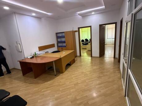 4-room new-build apartment for sale in İnşaatçılar, 155 m², 300 000 AZN, photo 5 / 12