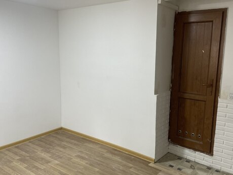 Elmlər Akademiyasında 1 otaqlı köhnə tikili mənzil kirayə verilir, 25 m², 500 AZN/ay, şəkil 3 / 8