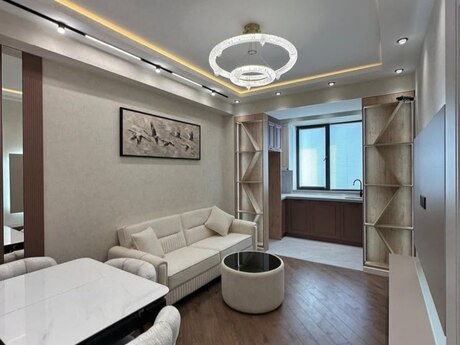 2 otaq · 50 m² · 8/16 mərtəbə, 20 Yanvar