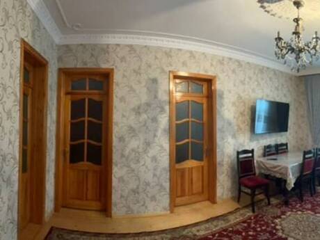 4 otaq · 117 m², 7-ci mikrorayon