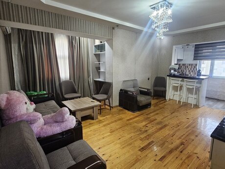 Azadlıq Prospektidə 2 otaqlı köhnə tikili mənzil kirayə verilir, 55 m², 597 AZN/ay, şəkil 4 / 12