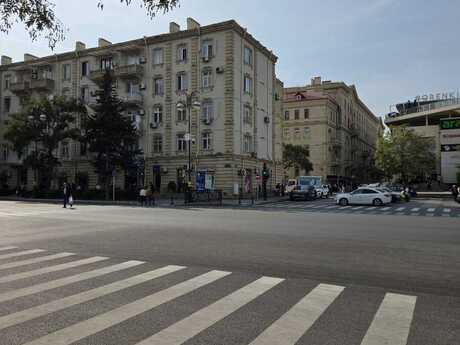 Elan №6568648 - Bakı, Elmlər Akademiyası m., 3 otaqlı, 105 m², 2/5 mərtəbə
